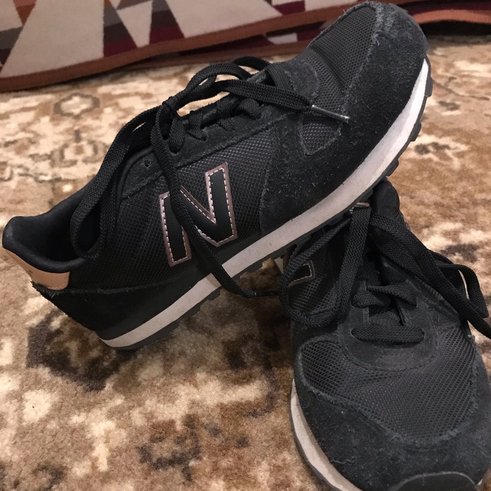 New balance shoes